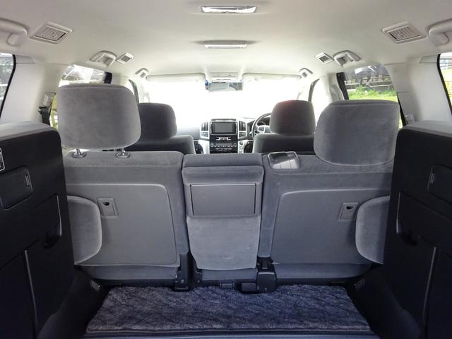 ランドクルーザー ＡＸ　４ＷＤ　ナビＴＶ　Ｂｌｕｅｔｏｏｔｈ　バックカメラ　ＥＴＣ　スマートキー　プッシュスタート　アルミホイール　８人乗り　横滑り防止システム　エアバック（27枚目）