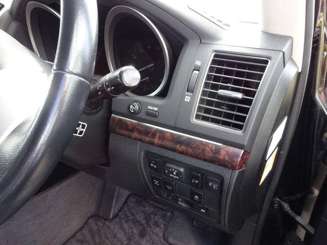 ランドクルーザー ＡＸ　４ＷＤ　ナビＴＶ　Ｂｌｕｅｔｏｏｔｈ　バックカメラ　ＥＴＣ　スマートキー　プッシュスタート　アルミホイール　８人乗り　横滑り防止システム　エアバック（46枚目）