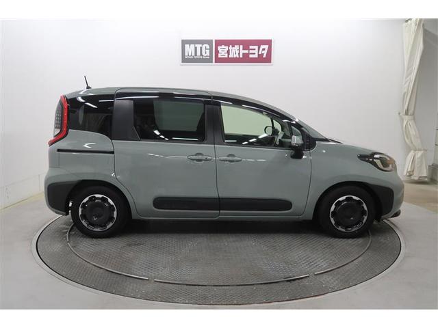 シエンタ ハイブリッドZ 衝突被害軽減システム バックカメラ ETC 両側電動スライド ハイブリッド オートクルーズコントロール LEDヘッドランプ 100V電源 ワンオーナー(10枚目)