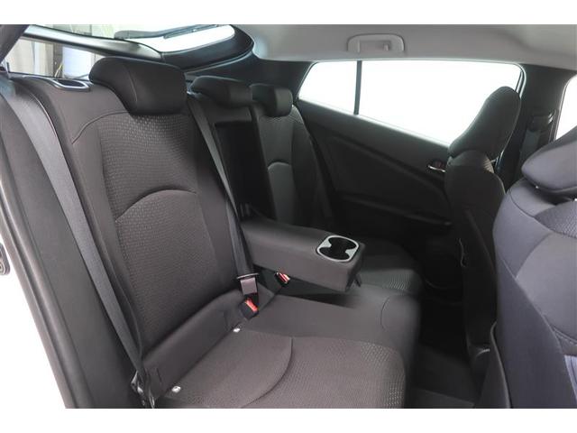 プリウス Ｓ　衝突被害軽減システム　４ＷＤ　ナビ＆ＴＶ　バックカメラ　ＥＴＣ　アルミホイール　ハイブリッド　オートクルーズコントロール　ＬＥＤヘッドランプ　１００Ｖ電源（15枚目）