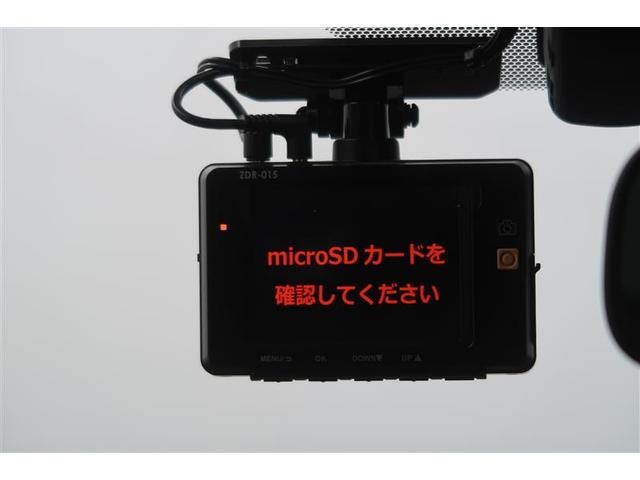 プリウス Ｓ　衝突被害軽減システム　４ＷＤ　ナビ＆ＴＶ　バックカメラ　ＥＴＣ　アルミホイール　ハイブリッド　オートクルーズコントロール　ＬＥＤヘッドランプ　１００Ｖ電源（16枚目）