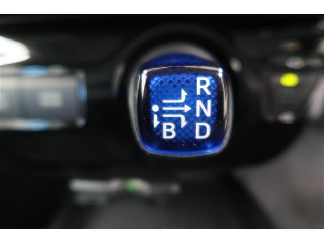 プリウス Ｓ　衝突被害軽減システム　４ＷＤ　ナビ＆ＴＶ　バックカメラ　ＥＴＣ　アルミホイール　ハイブリッド　オートクルーズコントロール　ＬＥＤヘッドランプ　１００Ｖ電源（22枚目）