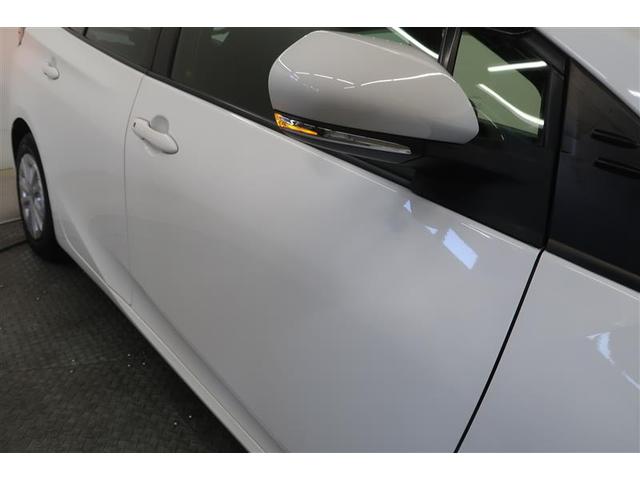 プリウス Ｓ　衝突被害軽減システム　４ＷＤ　ナビ＆ＴＶ　バックカメラ　ＥＴＣ　アルミホイール　ハイブリッド　オートクルーズコントロール　ＬＥＤヘッドランプ　１００Ｖ電源（33枚目）