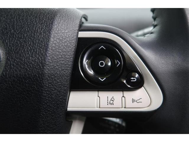 プリウス Ｓセーフティプラス　衝突被害軽減システム　ナビ＆ＴＶ　バックカメラ　ＥＴＣ　アルミホイール　ハイブリッド　オートクルーズコントロール　ＬＥＤヘッドランプ　ワンオーナー（5枚目）