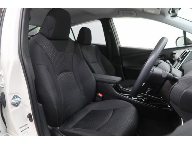 プリウス Ｓセーフティプラス　衝突被害軽減システム　ナビ＆ＴＶ　バックカメラ　ＥＴＣ　アルミホイール　ハイブリッド　オートクルーズコントロール　ＬＥＤヘッドランプ　ワンオーナー（14枚目）