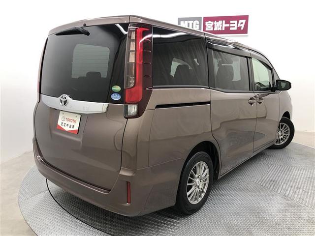 ノア Ｘ　衝突被害軽減システム　ナビ＆ＴＶ　バックカメラ　ＥＴＣ　アルミホイール　両側電動スライド　乗車定員８人　ＬＥＤヘッドランプ　ワンオーナー　寒冷地（6枚目）