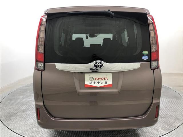 ノア Ｘ　衝突被害軽減システム　ナビ＆ＴＶ　バックカメラ　ＥＴＣ　アルミホイール　両側電動スライド　乗車定員８人　ＬＥＤヘッドランプ　ワンオーナー　寒冷地（10枚目）