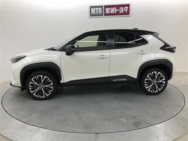 ヤリスクロス ハイブリッドＺ　衝突被害軽減システム　バックカメラ　ＥＴＣ　アルミホイール　ハイブリッド　オートクルーズコントロール　ＬＥＤヘッドランプ　ワンオーナー（4枚目）