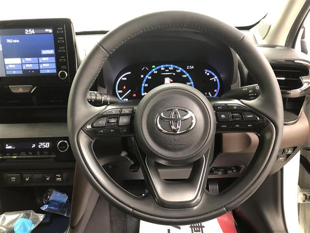 ヤリスクロス ハイブリッドＺ　衝突被害軽減システム　バックカメラ　ＥＴＣ　アルミホイール　ハイブリッド　オートクルーズコントロール　ＬＥＤヘッドランプ　ワンオーナー（27枚目）