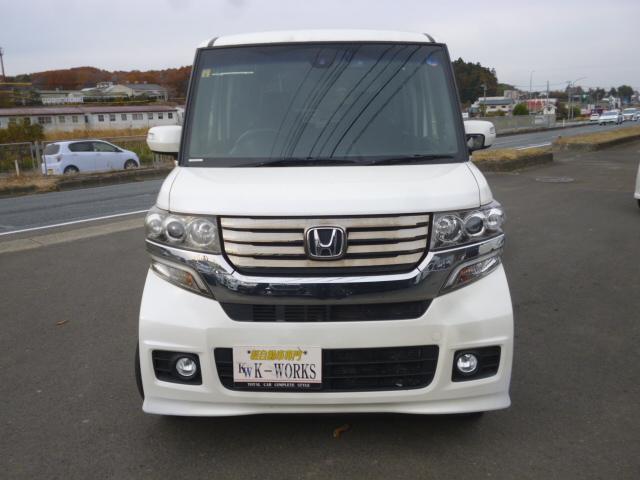 Ｎ－ＢＯＸカスタム Ｇ　ターボＳＳパッケージ　４ＷＤターボ　両側パワースライドドア　純正ナビＴＶ　バックカメラ　シートヒーター（2枚目）