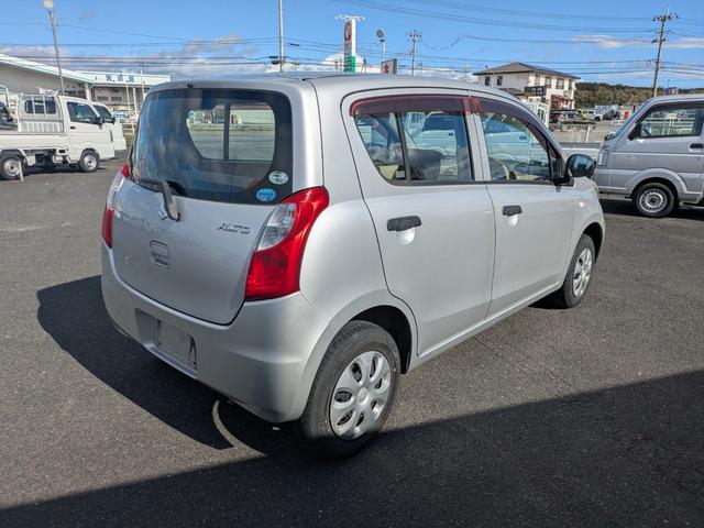 アルト F 4WD CD キーレス エアバック(5枚目)