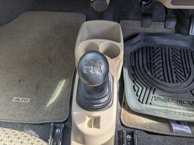 アルト F 4WD CD キーレス エアバック(21枚目)