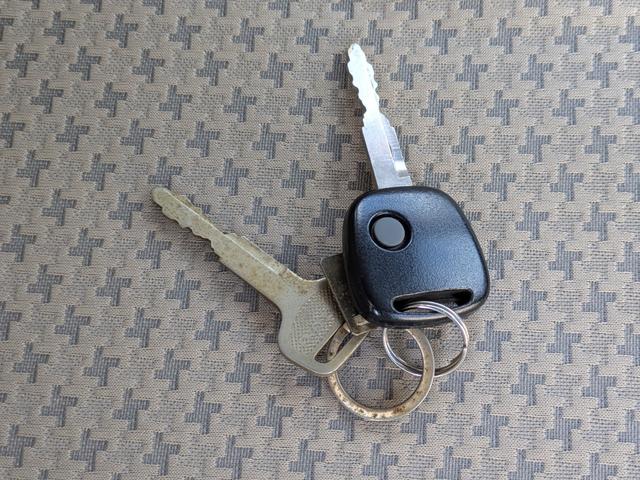 アルト F 4WD CD キーレス エアバック(38枚目)