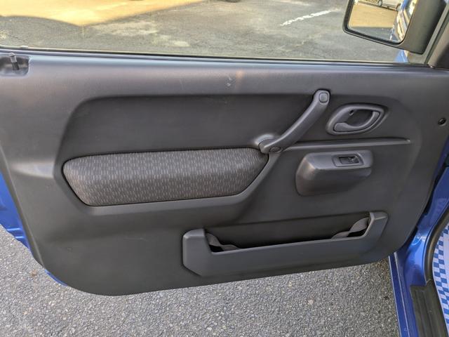 ジムニー ＸＣ　４ＷＤ　アルミホイール　キーレス　エアバック（33枚目）