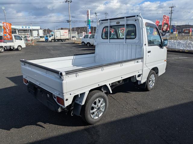 サンバートラック TB 4WD パワステ エアコン アルミホイール エアバック(5枚目)