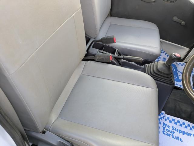 サンバートラック TB 4WD パワステ エアコン アルミホイール エアバック(29枚目)