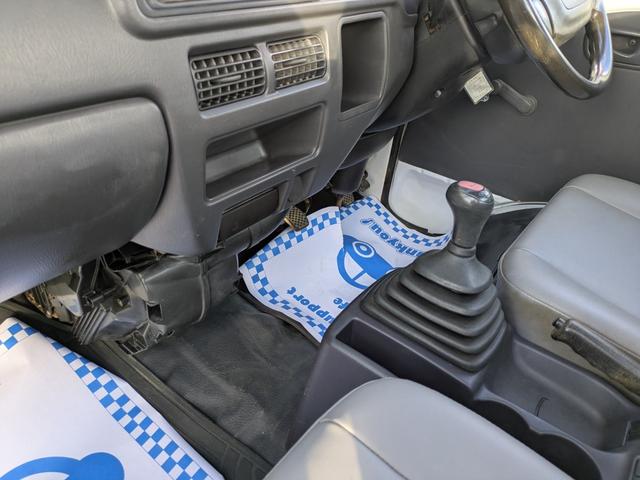 サンバートラック TB 4WD パワステ エアコン アルミホイール エアバック(34枚目)