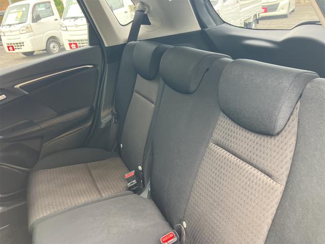 ご覧いただきありがとうございます♪気になったお車がありましたらお気軽にお電話をください♪