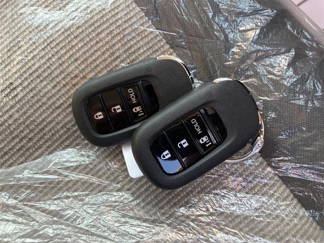 N-BOX ベースグレード 4WD バックカメラ 両側スライド・片側電動 クリアランスソナー オートクルーズコントロール レーンアシスト 衝突被害軽減システム オートライト LEDヘッドランプ スマートキー アイドリングストップ(11枚目)