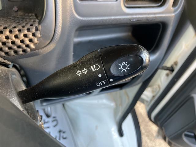 キャリイトラック KCエアコン・パワステ 4WD 5速マニュアル 5MT エアコン パワステ 三方開 積載量350kg 軽トラック(5枚目)