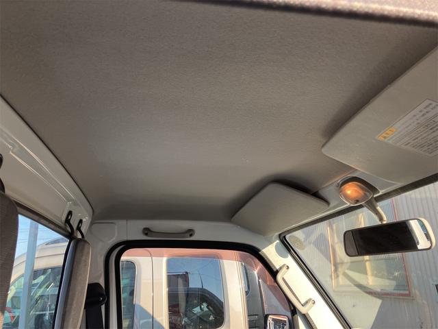 キャリイトラック KCエアコン・パワステ 4WD 5速マニュアル 5MT エアコン パワステ 三方開 積載量350kg 軽トラック(25枚目)