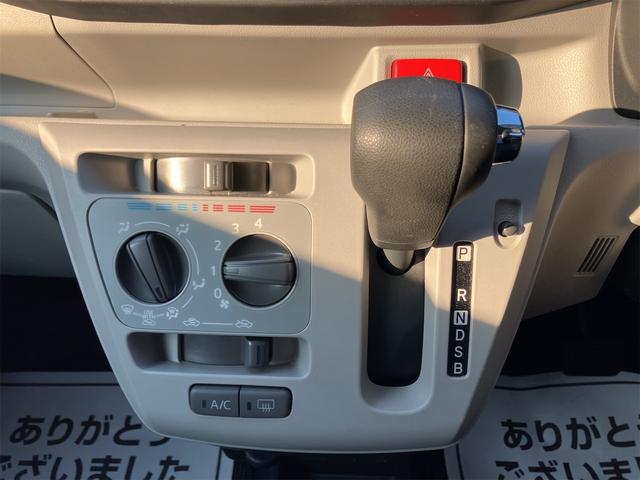 ミライース Ｌ　ＳＡＩＩＩ　クリアランスソナー　衝突被害軽減システム　オートマチックハイビーム　キーレスエントリー　アイドリングストップ　電動格納ミラー　ＣＶＴ　盗難防止システム　ＡＢＳ　ＥＳＣ　衝突安全ボディ　エアコン（6枚目）