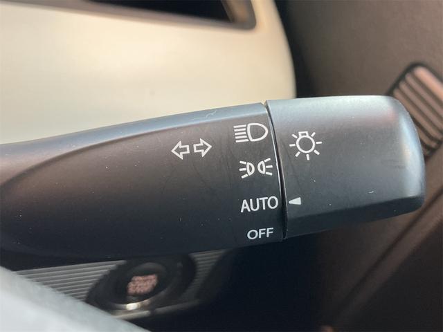 スペーシア ハイブリッドＧ　４ＷＤ　ドライブレコーダー　バックカメラ　両側スライドドア　ナビ　ＴＶ　クリアランスソナー　レーンアシスト　衝突被害軽減システム　オートライト　スマートキー　アイドリングストップ　電動格納ミラー（12枚目）