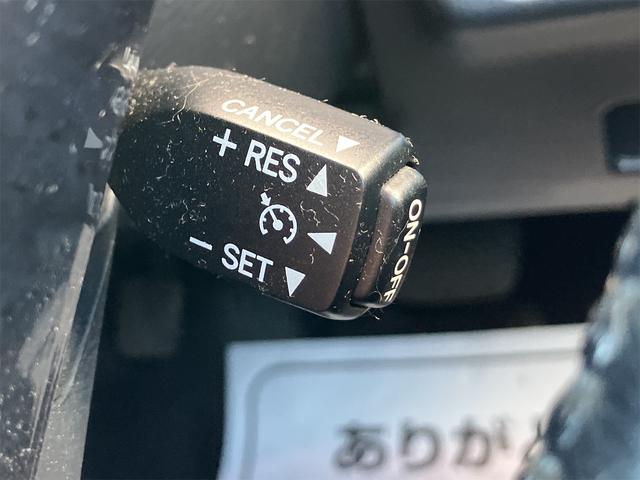 クラウン アスリートi-Four 4WD ETC オートクルーズコントロール バックカメラ ナビ TV アルミホイール オートライト HID AT スマートキー 盗難防止システム CD MD 記録簿 衝突安全ボディ ABS ESC(10枚目)