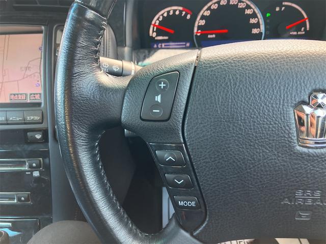 クラウン アスリートi-Four 4WD ETC オートクルーズコントロール バックカメラ ナビ TV アルミホイール オートライト HID AT スマートキー 盗難防止システム CD MD 記録簿 衝突安全ボディ ABS ESC(31枚目)