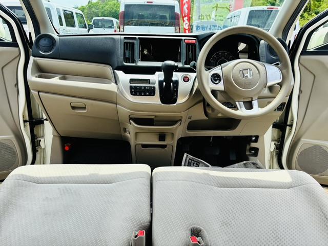 Ｎ－ＷＧＮ Ｇ　スマートキー　アイドリングストップ　電動格納ミラー　ベンチシート　ＣＶＴ　盗難防止システム　ＡＢＳ　ＥＳＣ　アルミホイール　衝突安全ボディ　エアコン　パワーステアリング　パワーウィンドウ（2枚目）