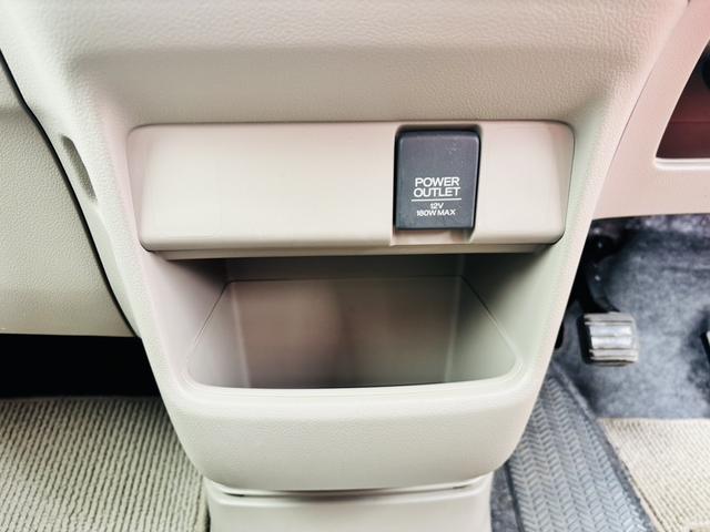 Ｎ－ＢＯＸ Ｇ　両側スライドドア　ナビ　スマートキー　アイドリングストップ　ベンチシート　ＣＶＴ　盗難防止システム　ＡＢＳ　ＥＳＣ　ＣＤ　ＤＶＤ再生　ＵＳＢ　アルミホイール　衝突安全ボディ　エアコン（7枚目）