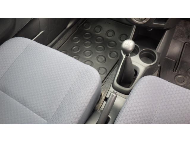 ミラ ＴＸ　４ＷＤ　ＭＴ　盗難防止システム　ＡＢＳ　衝突安全ボディ　エアコン　パワーステアリング　運転席エアバッグ　助手席エアバッグ　記録簿（6枚目）