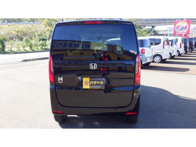 N-BOX ベースグレード 4WD 両側電動スライドドア クリアランスソナー オートクルーズコントロール レーンアシスト 衝突被害軽減システム LEDヘッドランプ スマートキー アイドリングストップ 電動格納ミラー(9枚目)