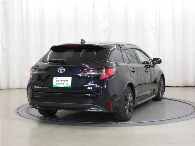 カローラツーリング ハイブリッド ダブルバイビー 4WD 衝突被害軽減システム メモリーナビ フルセグ LEDヘッドランプ アルミホイール バックカメラ スマートキー オートクルーズコントロール アイドリングストップ ETC 盗難防止装置 キーレス(4枚目)