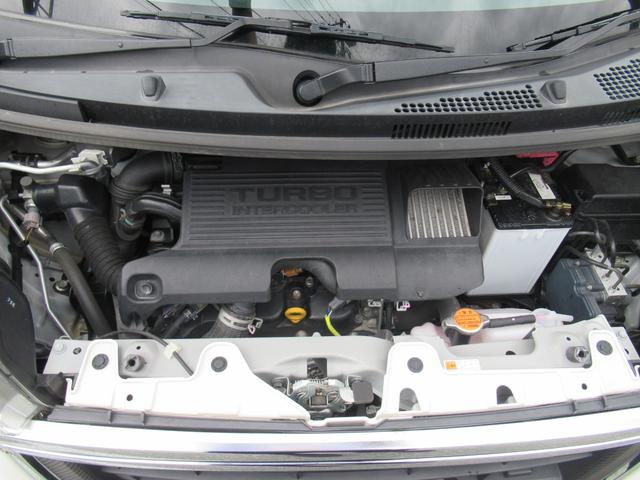 タント カスタムＲＳ　トップエディションＳＡＩＩＩ　両側パワースライドドア　シートリフター　シートヒーター　純正エンジンスターター　スマートアシスト　純正ＳＤナビ　フルセグテレビ　バックカメラ（33枚目）