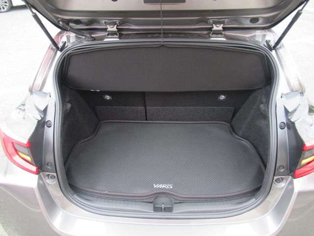 GRヤリス RZ ハイパフォーマンス ワンオーナー フロッグドライブカーボンウイング 寒冷地仕様 インテークダクト カーボンルーフ ナビコンフォートパッケージ JBL ICウォッシャー レーダークルーズ シートヒーター ハンドルヒーター(35枚目)