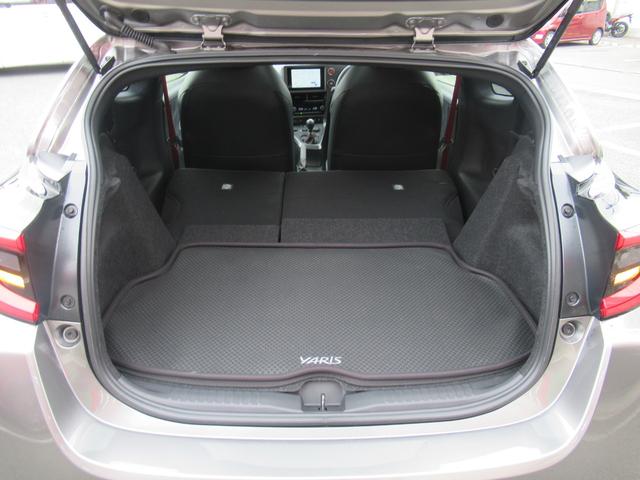 GRヤリス RZ ハイパフォーマンス ワンオーナー フロッグドライブカーボンウイング 寒冷地仕様 インテークダクト カーボンルーフ ナビコンフォートパッケージ JBL ICウォッシャー レーダークルーズ シートヒーター ハンドルヒーター(37枚目)