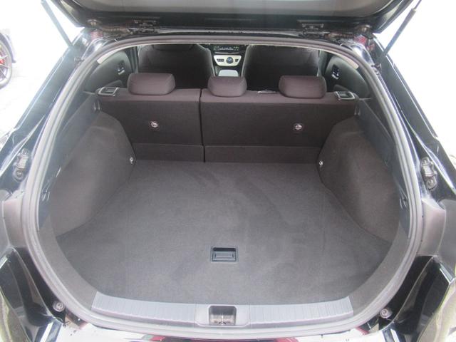 プリウス Ｓ　ワンオーナー　ステアリングスイッチ　クルーズコントロール　ハイビームアシスト　オート格納ミラー　カロッツェリアナビ　ワンセグ　ＤＶＤ再生　バックカメラ　ＥＴＣ（29枚目）