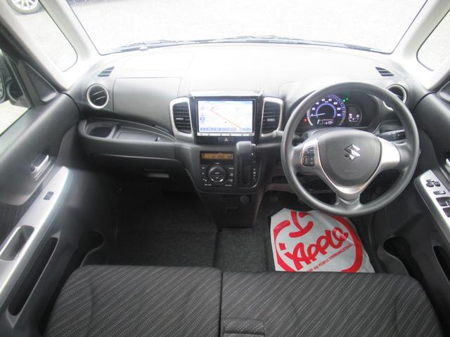 スペーシア X ワンオーナー 4WD 純正8インチナビ 左側パワースライド 音楽録音 DVD再生 フルセグ Bluetooth ステアリングスイッチ ETC(12枚目)