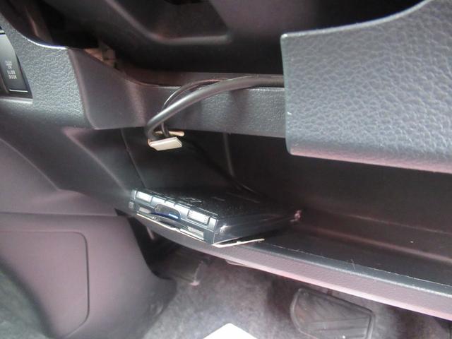 スペーシア X ワンオーナー 4WD 純正8インチナビ 左側パワースライド 音楽録音 DVD再生 フルセグ Bluetooth ステアリングスイッチ ETC(24枚目)