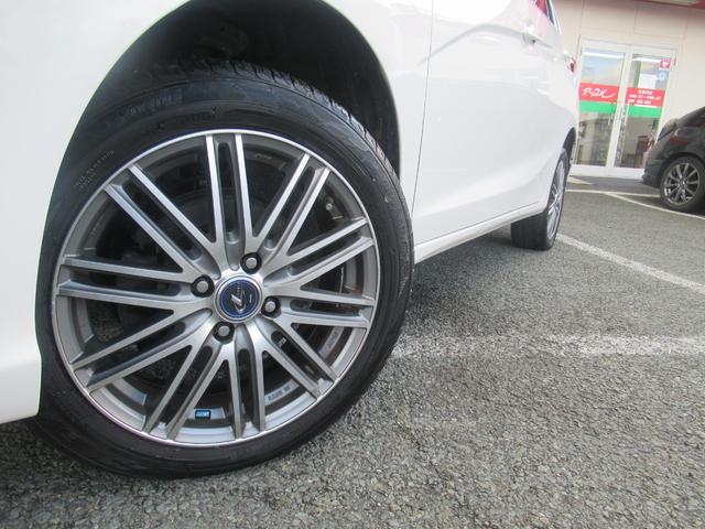 フィットハイブリッド Ｆ　ウェッズ１６インチアルミホイール　ケンウッドディスプレイオーディオ　アンドロイドオート　アップルカープレイ　接続可　ホンダセンシング　レーダークルーズコントロール　バックカメラ　社外ＬＥＤバルブ（3枚目）