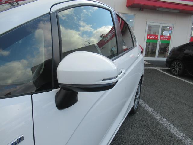 フィットハイブリッド Ｆ　ウェッズ１６インチアルミホイール　ケンウッドディスプレイオーディオ　アンドロイドオート　アップルカープレイ　接続可　ホンダセンシング　レーダークルーズコントロール　バックカメラ　社外ＬＥＤバルブ（4枚目）