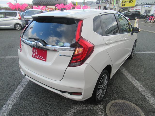 フィットハイブリッド Ｆ　ウェッズ１６インチアルミホイール　ケンウッドディスプレイオーディオ　アンドロイドオート　アップルカープレイ　接続可　ホンダセンシング　レーダークルーズコントロール　バックカメラ　社外ＬＥＤバルブ（7枚目）