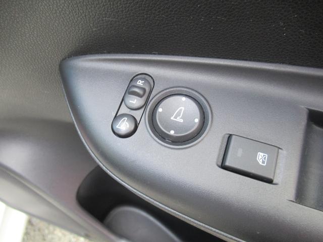 フィットハイブリッド Ｆ　ウェッズ１６インチアルミホイール　ケンウッドディスプレイオーディオ　アンドロイドオート　アップルカープレイ　接続可　ホンダセンシング　レーダークルーズコントロール　バックカメラ　社外ＬＥＤバルブ（12枚目）