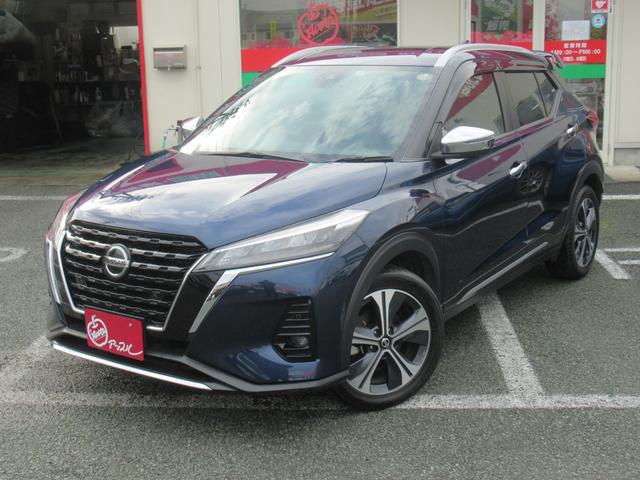 キックス Ｘ　ワンオーナー　寒冷地仕様　プロパイロット　デジタルインナーミラー　純正リヤスポイラー　前席シートヒーター　ハンドルヒーター　純正ナビ　ＤＶＤ再生　Ｂｌｕｅｔｏｏｔｈ　ＨＤＭＩ　フルセグ　ミラーカバー（2枚目）