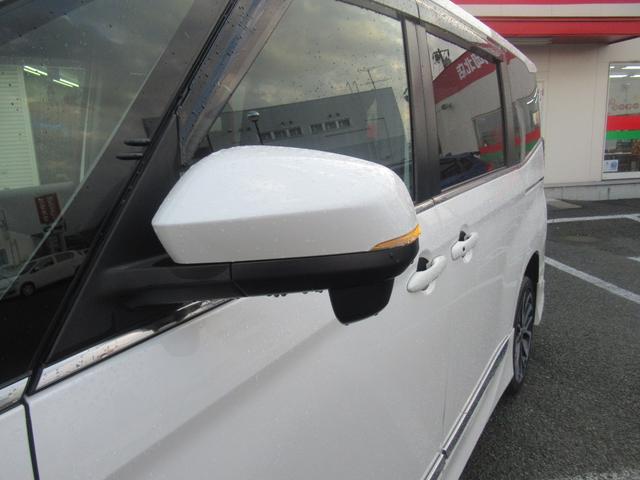 ヴォクシー ハイブリッドS-Z 純正メモリーナビ フリップダウンモニター 両側パワースライドドア パワーバックドア モデリスタエアロ ハンドルヒーター TVキャンセラー バックカメラ モデリスタ18インチアルミホイール(4枚目)