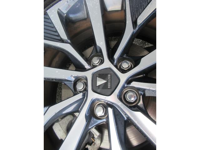 ヴォクシー ハイブリッドS-Z 純正メモリーナビ フリップダウンモニター 両側パワースライドドア パワーバックドア モデリスタエアロ ハンドルヒーター TVキャンセラー バックカメラ モデリスタ18インチアルミホイール(5枚目)