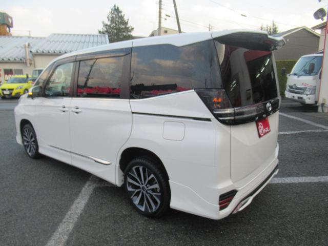 ヴォクシー ハイブリッドS-Z 純正メモリーナビ フリップダウンモニター 両側パワースライドドア パワーバックドア モデリスタエアロ ハンドルヒーター TVキャンセラー バックカメラ モデリスタ18インチアルミホイール(10枚目)