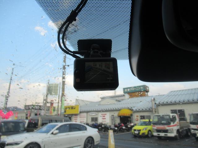 ヴォクシー ハイブリッドS-Z 純正メモリーナビ フリップダウンモニター 両側パワースライドドア パワーバックドア モデリスタエアロ ハンドルヒーター TVキャンセラー バックカメラ モデリスタ18インチアルミホイール(25枚目)