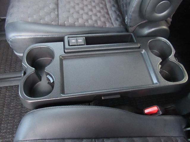 ヴォクシー ハイブリッドS-Z 純正メモリーナビ フリップダウンモニター 両側パワースライドドア パワーバックドア モデリスタエアロ ハンドルヒーター TVキャンセラー バックカメラ モデリスタ18インチアルミホイール(29枚目)